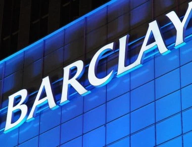 Για τις επιπτώσεις των κυρώσεων στον ρωσικό τραπεζικό τομέα προειδοποιεί η Barclays